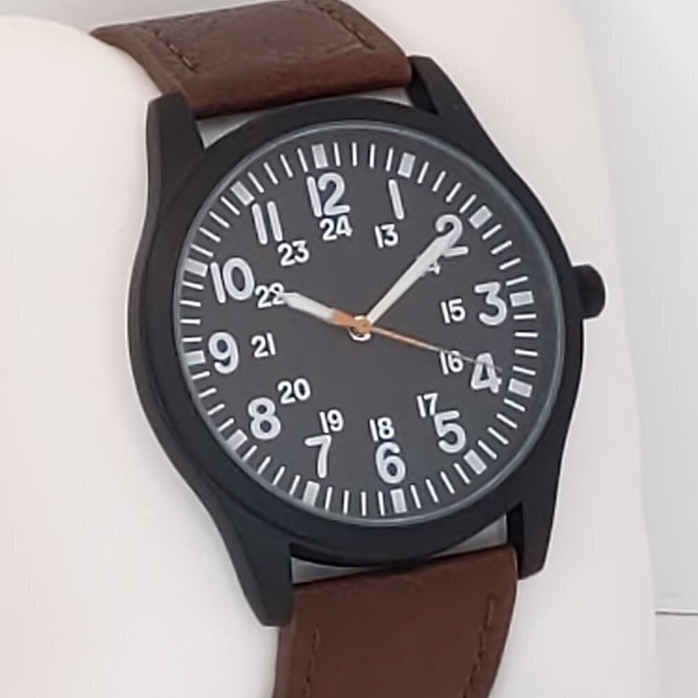 Men's Quartz Field Watch Black Case Brown Leather Strap 42mm